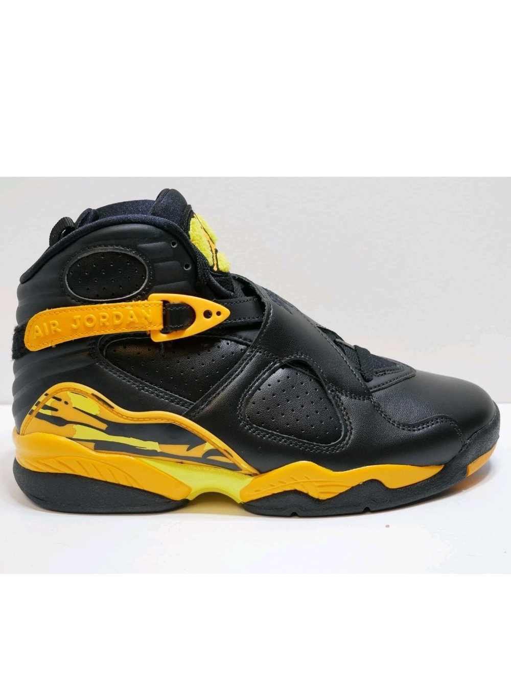 Men's Size 9.5 - Women's 11 -Jordan 8 Retro Taxi Yellow Black unisex - Picture 13 of 16